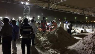 دفن الموتى ليلاً