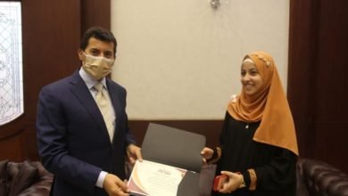 وزير الشباب والرياضة