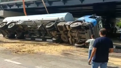 انقلاب سيارة محملة بالسولار