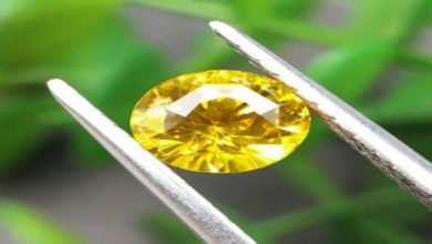 الياقوت الأصفر