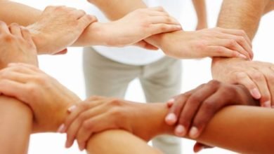 التماسك بين طوائف المجتمع