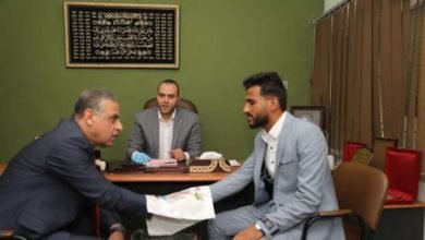 محافظ سوهاج وكيل عروس يتيمة