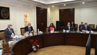 وزير الإسكان