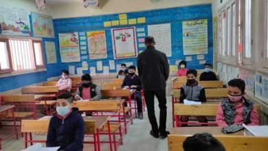 أداء طلاب الصف الرابع الابتدائي امتحانات شهر ديسمبر الجاري بديلاً عن امتحانات منتصف العام الدراسي "شائعة"