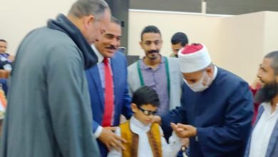 كفيفان يبدعان في الإنشاد وترتيل القرآن ب "صوت ملائكي"